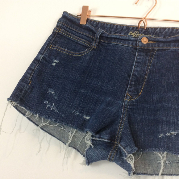 ❌SOLD❌Old Navy Dreamer Dark Cutoff Jeans Shorts - Picture 3 of 5